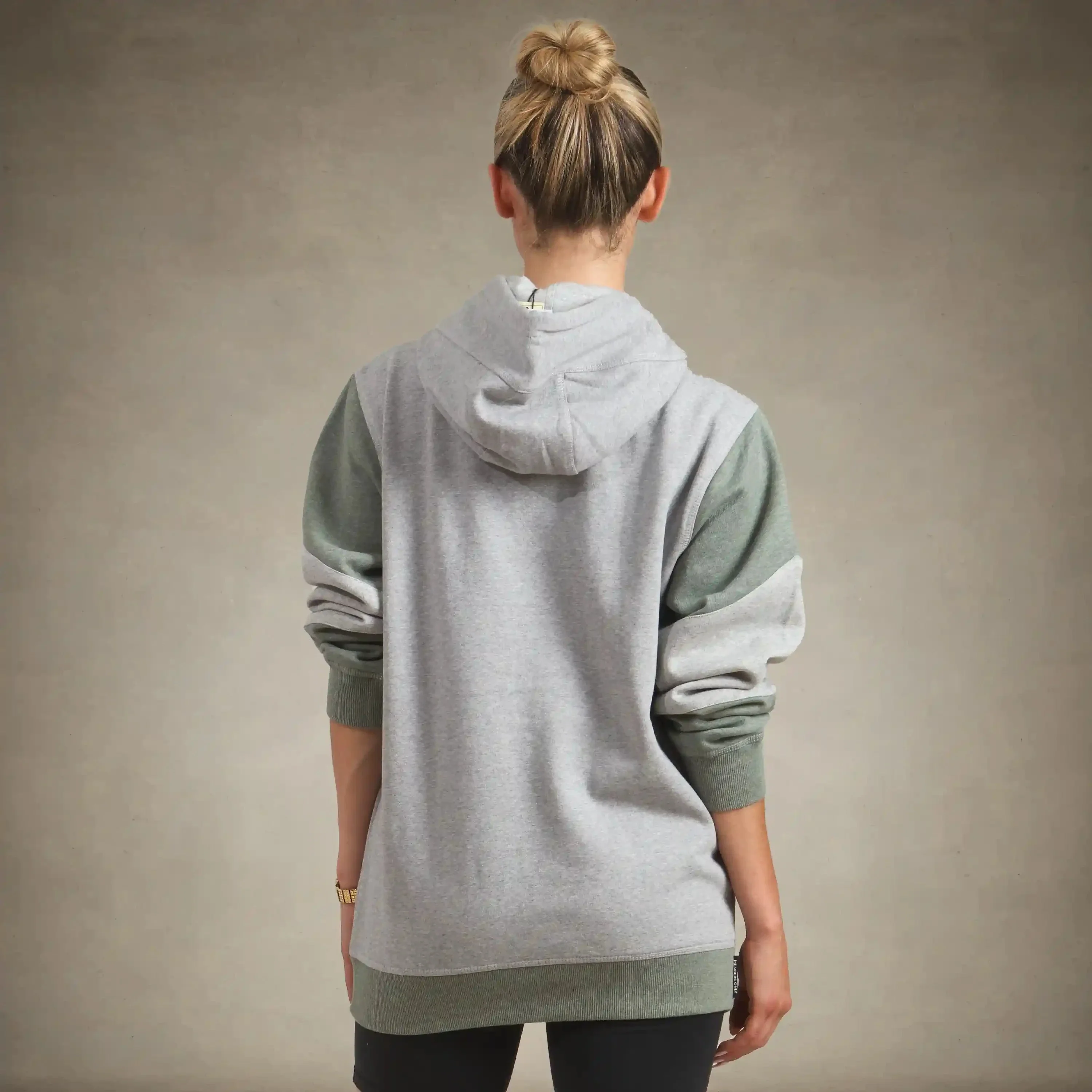 Women's Drew Colorblock Oversized  Hooded Sweatshirt - Image 15