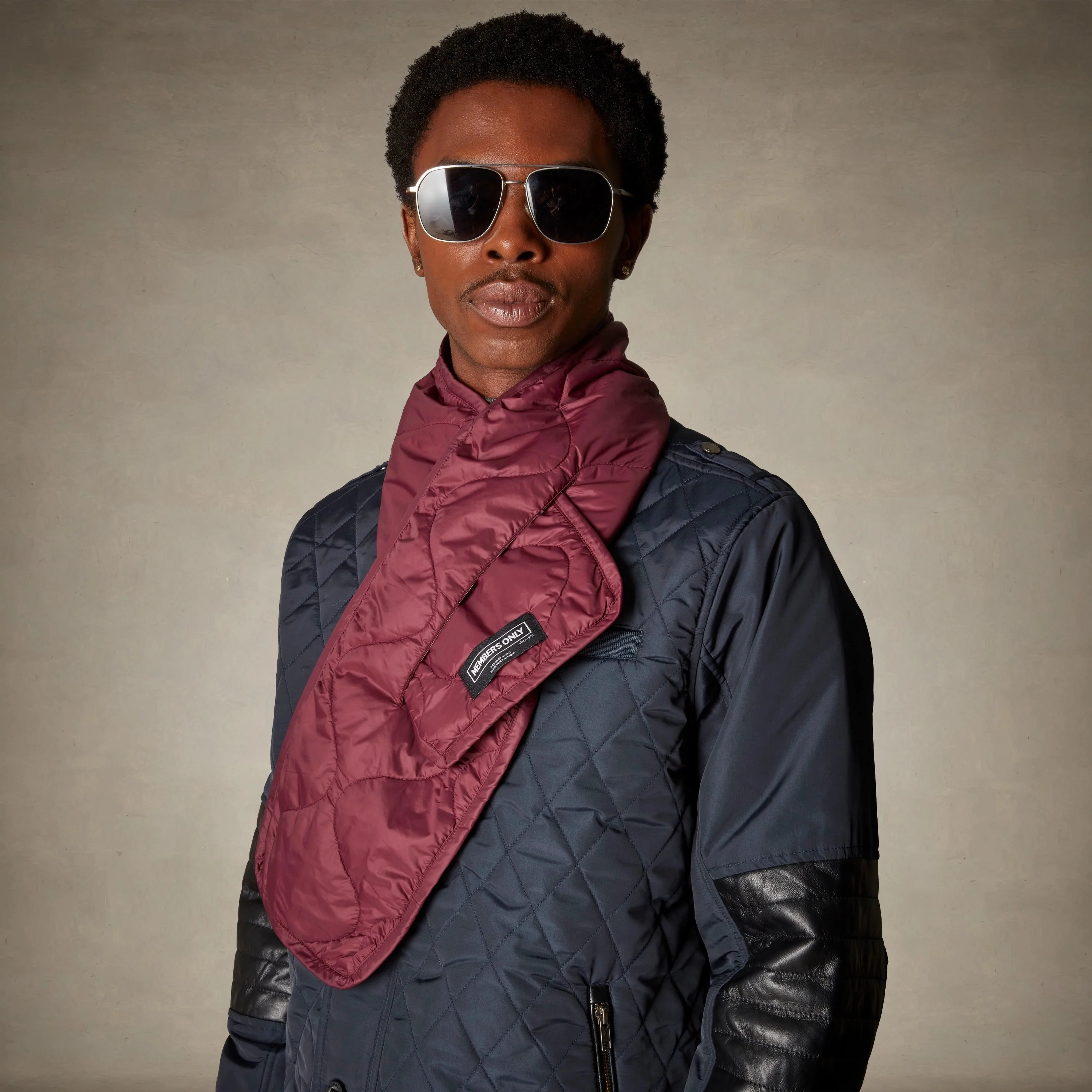 Members Only Quilted Scarf - Image 10