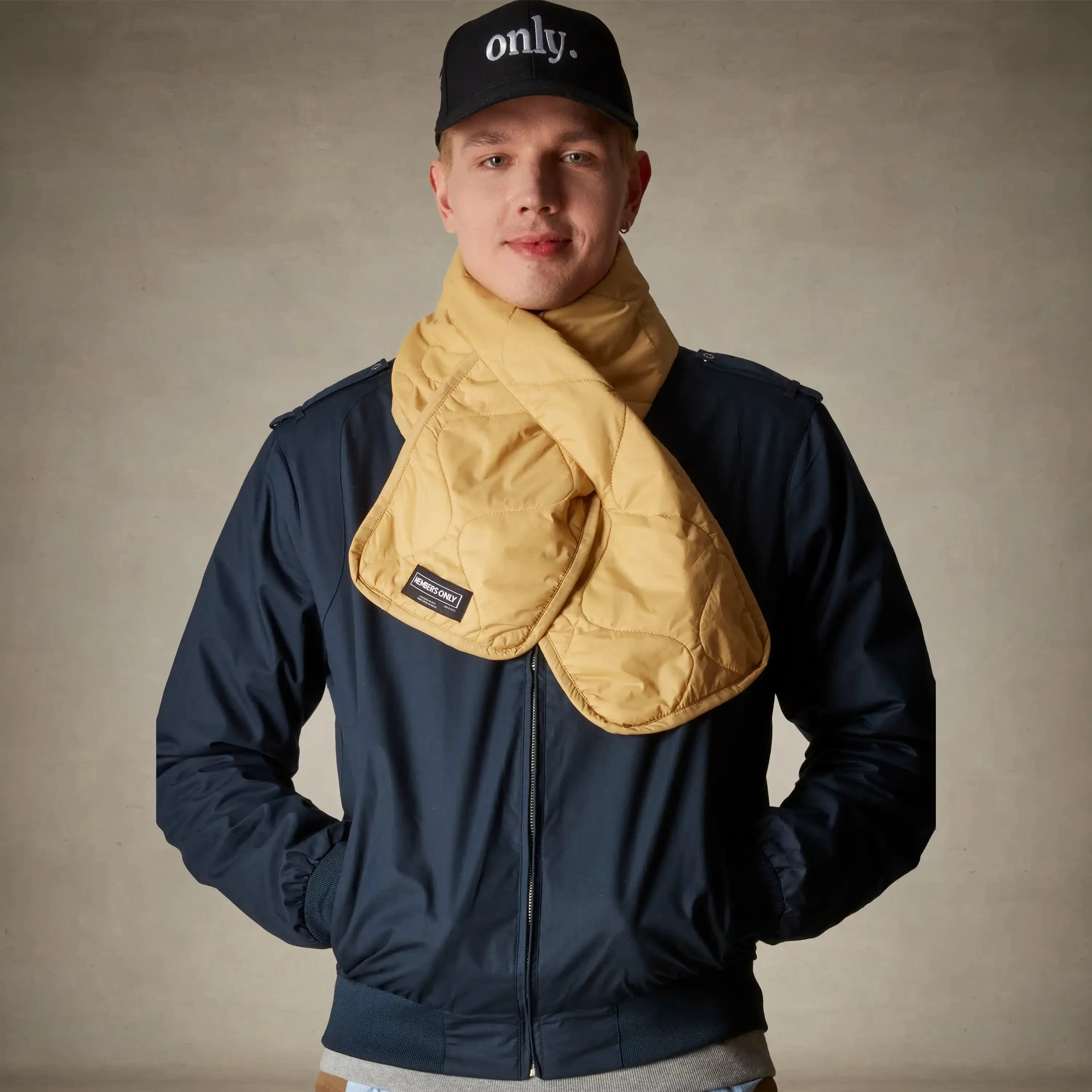 Members Only Quilted Scarf - Image 25