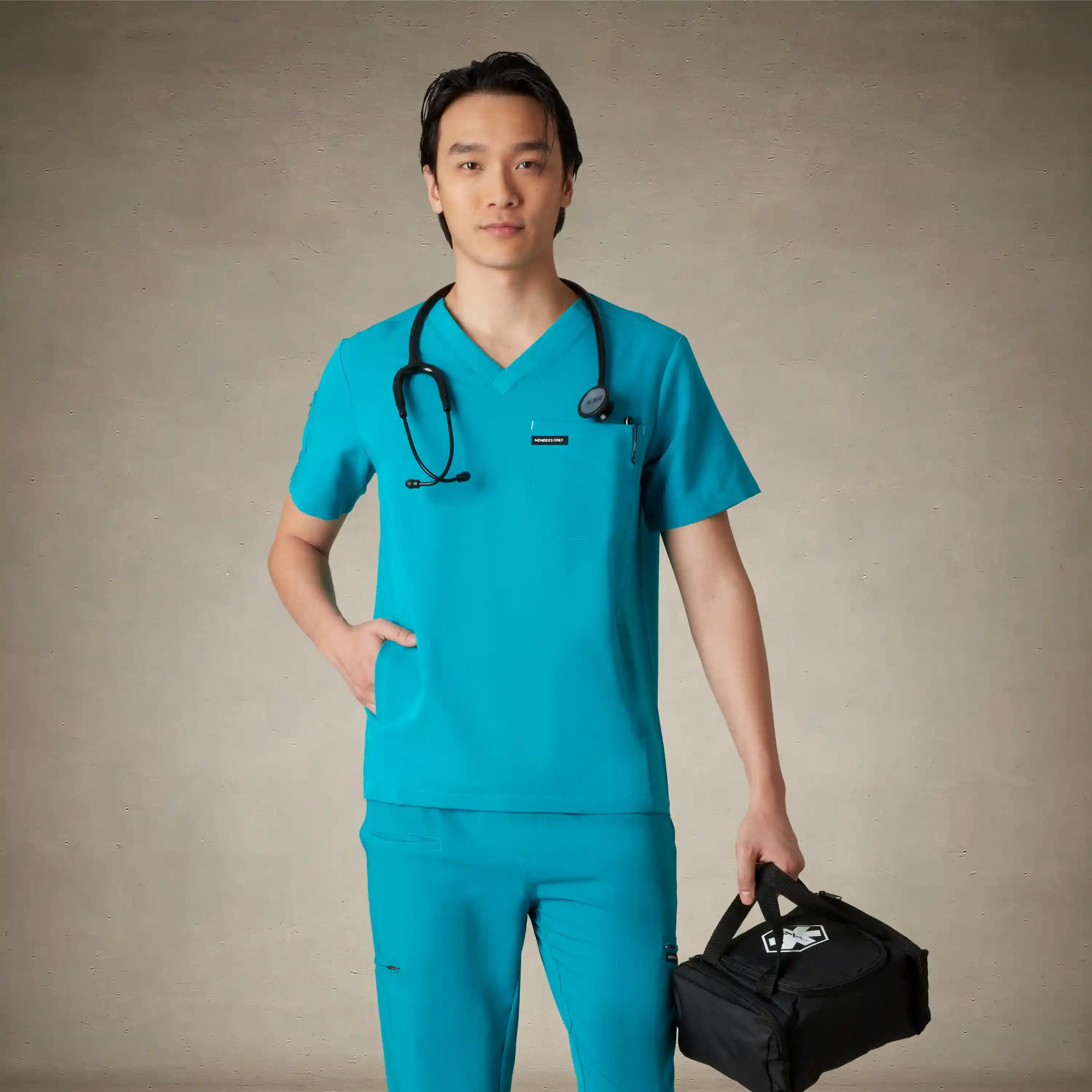 Manchester 3-Pocket Scrub Top - Image 3