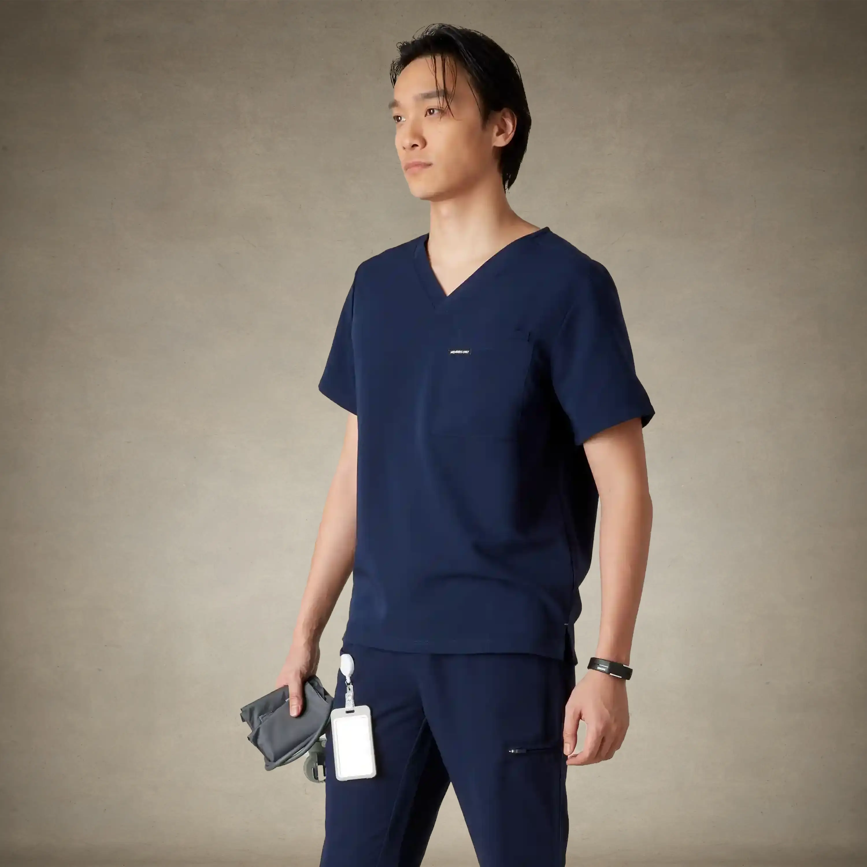 Brighton 3-Pocket Scrub Top - Image 38