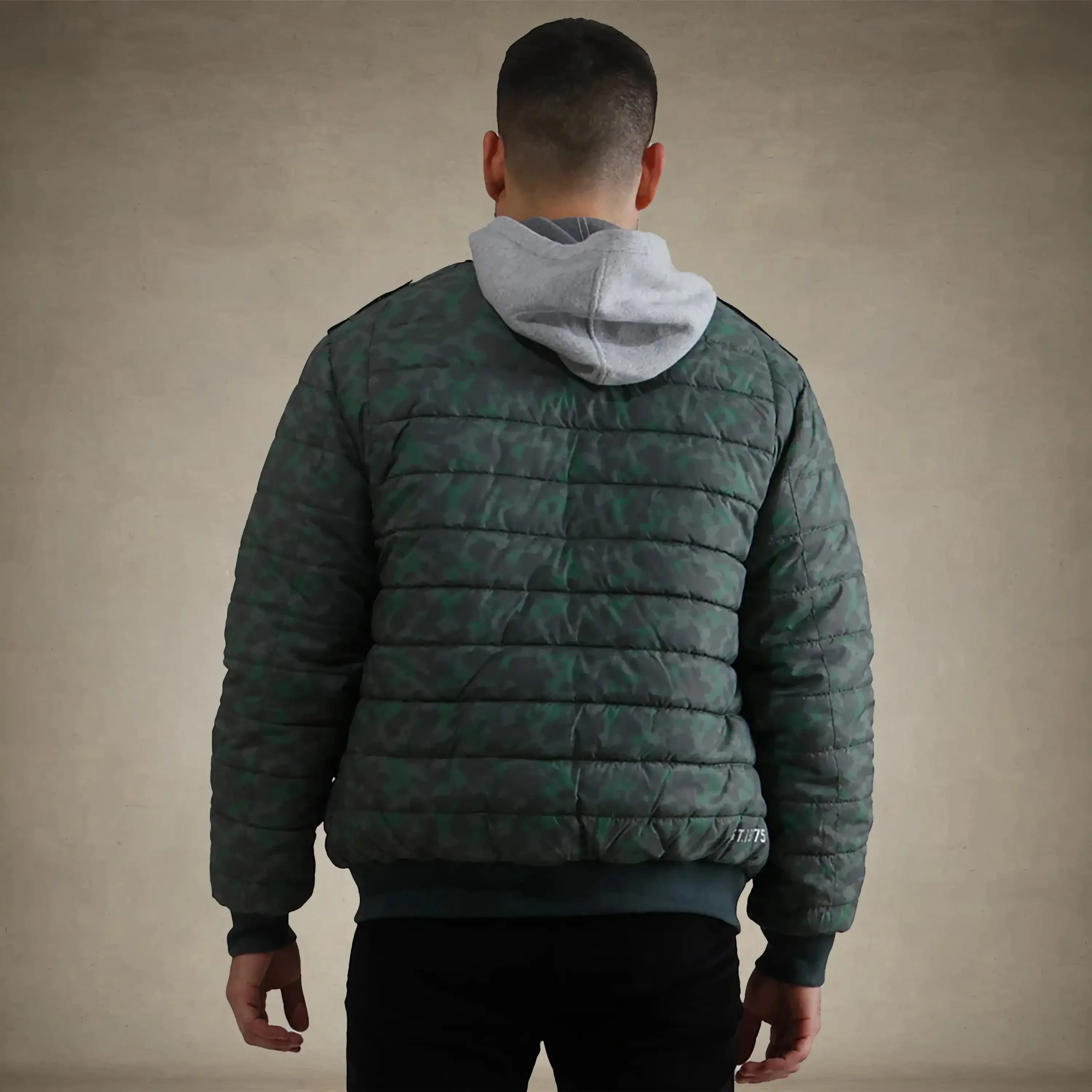 Men's SoHo Quilted Jacket - Image 30