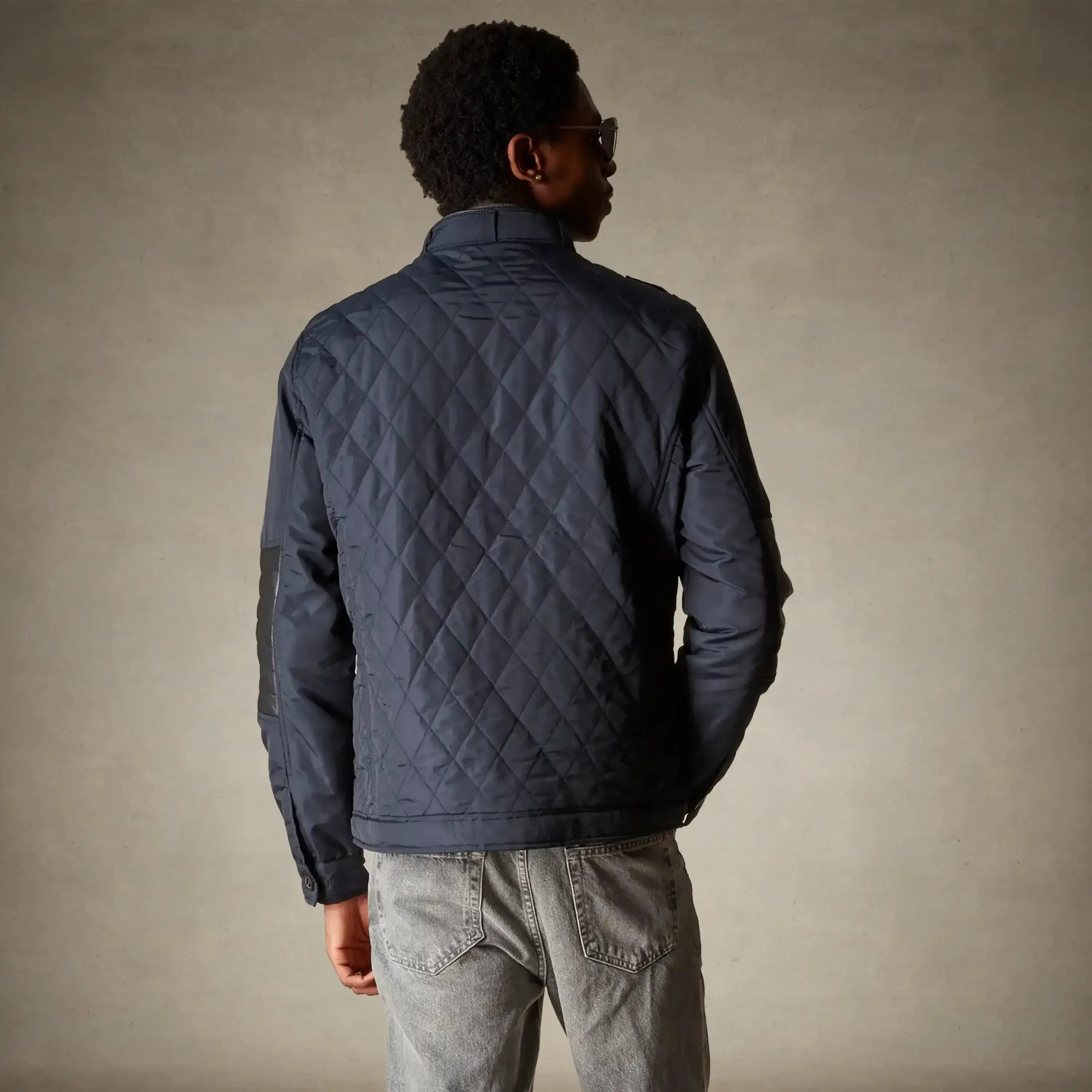 Men's Belmont Quilted Jacket - Image 15