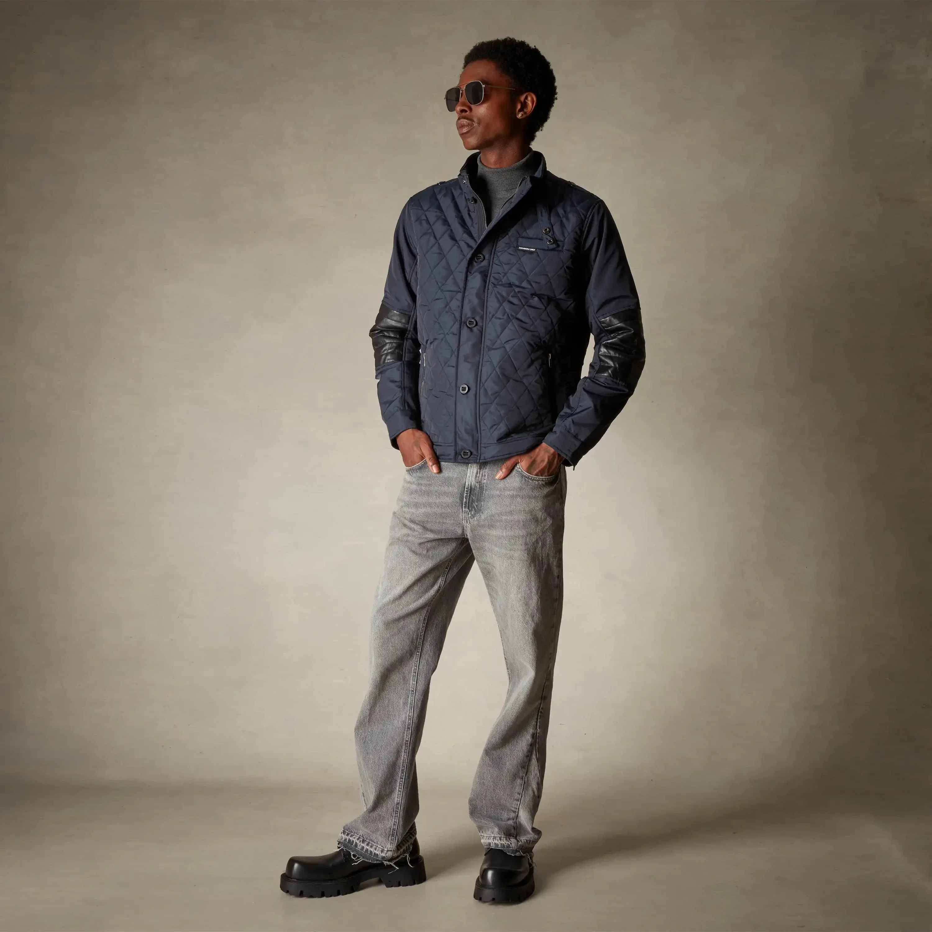 Men's Belmont Quilted Jacket - Image 17