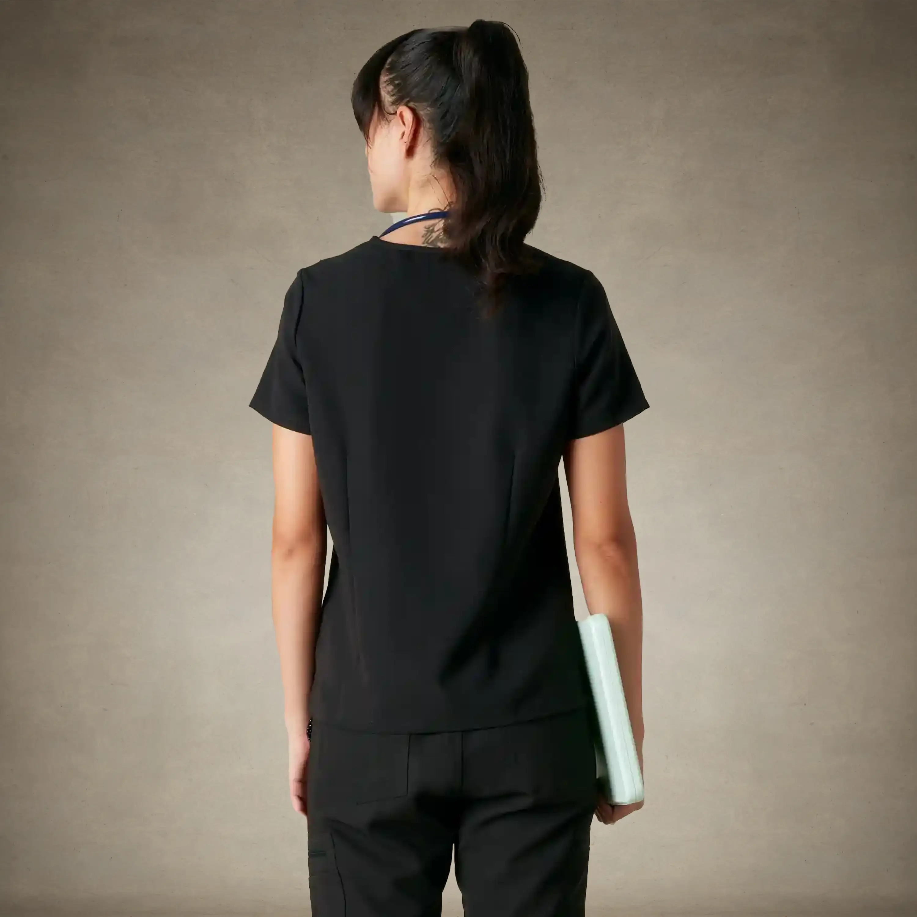 Bari 1-Pocket Scrub Top - Image 14