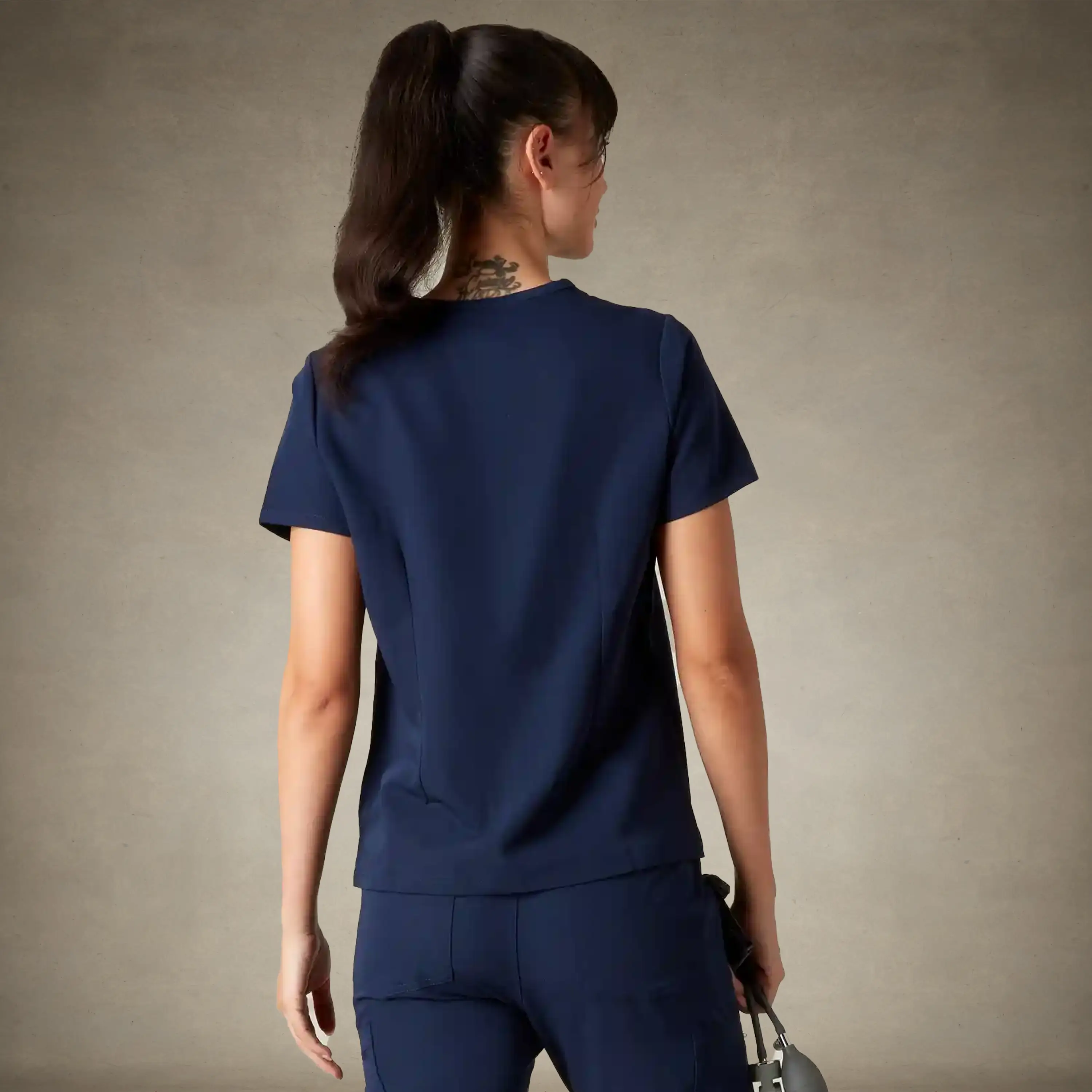 Bari 1-Pocket Scrub Top - Image 31