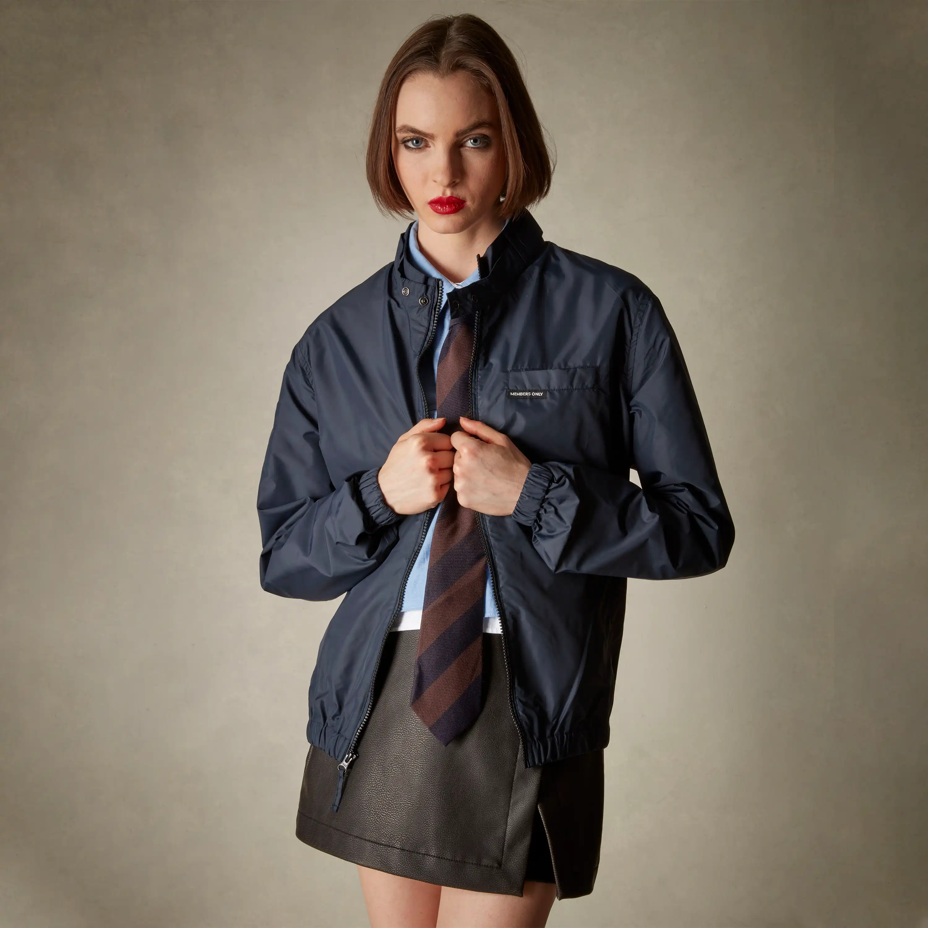 Women's Oversized Packable Windbreaker Jacket - Image 24