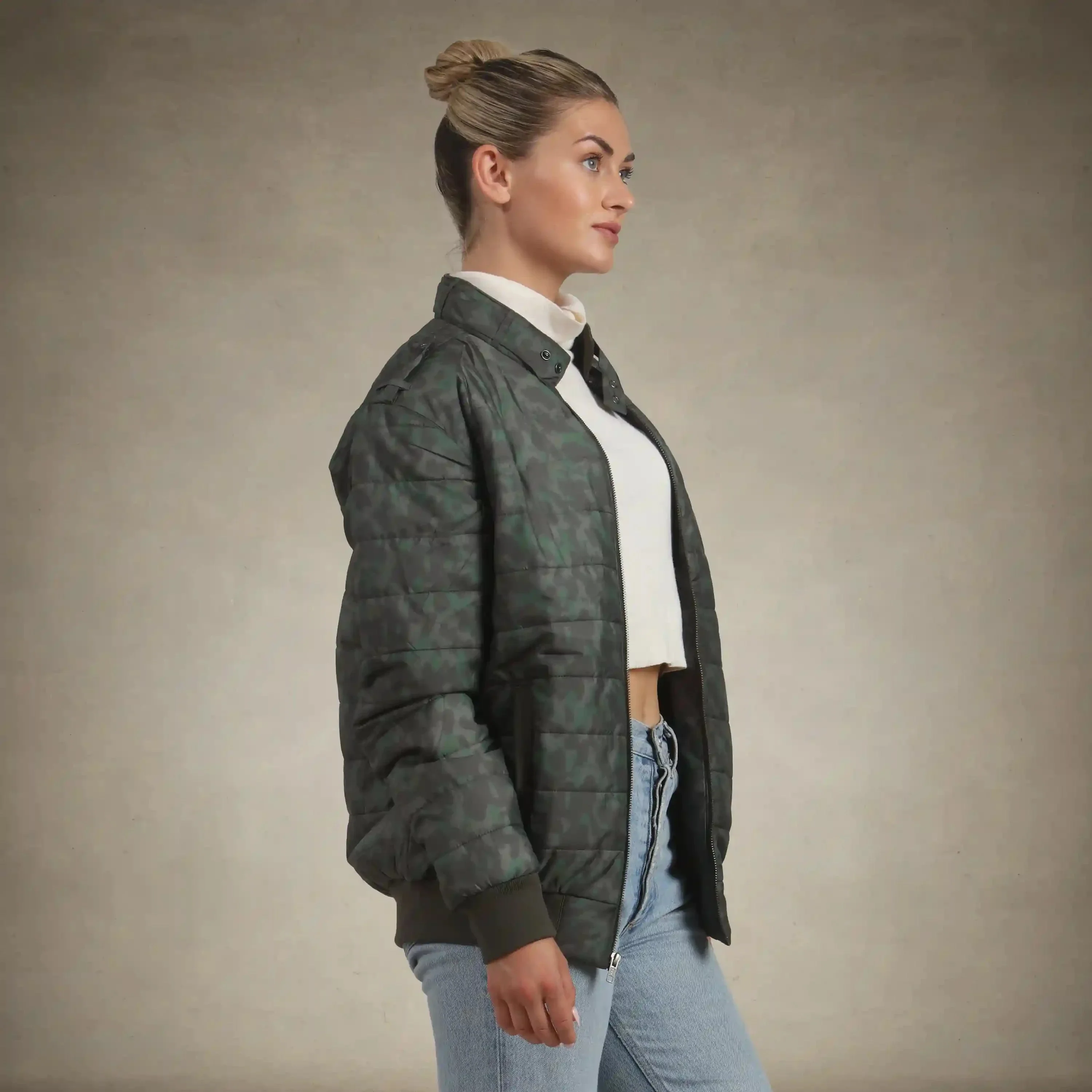 Women's SoHo Oversized Quilted Jacket - Image 16